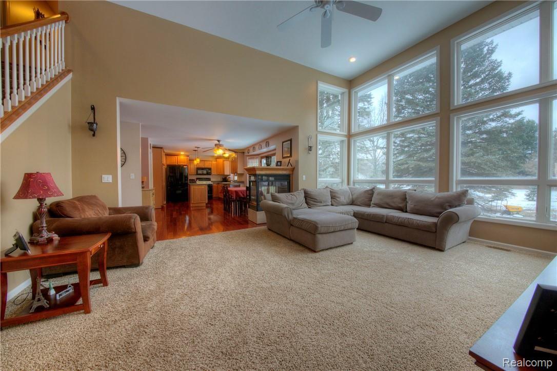 4762 Golf Club Road Howell, MI 48843 - Photo 18 of 42 930A2837_8_9.jpg