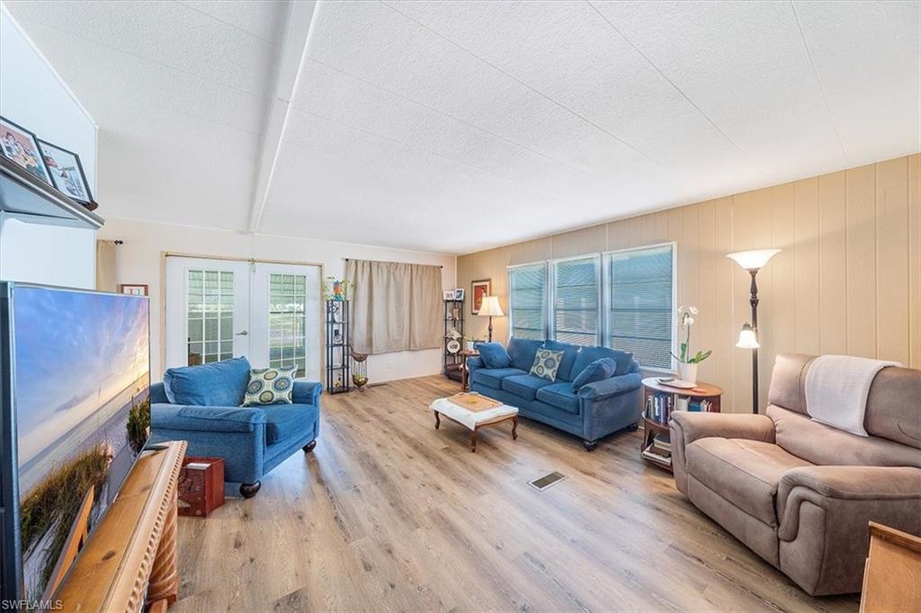 479 Riviera Boulevard West Naples, FL 34112 - Photo 7 of 21 Gallery Image 7