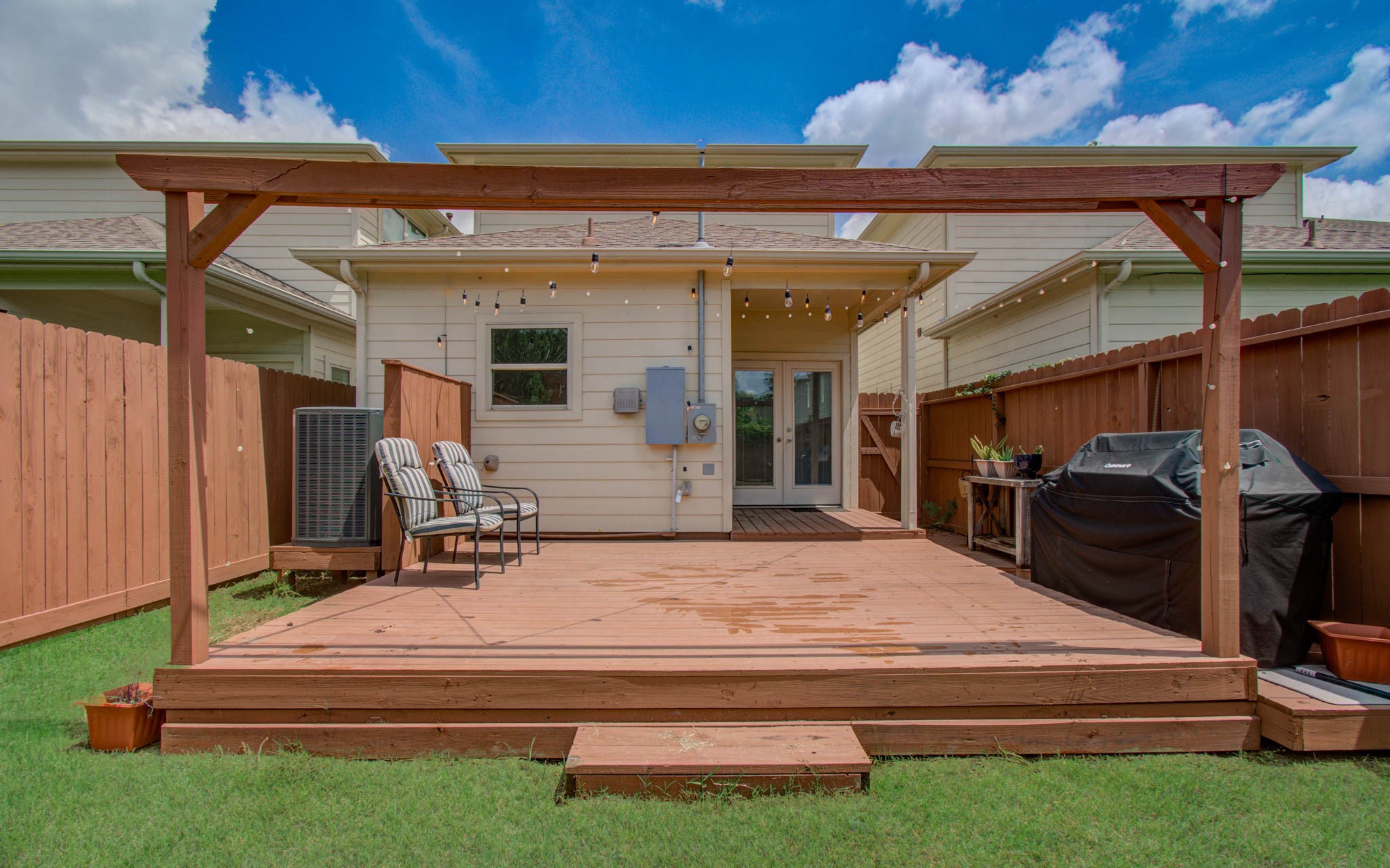 624 East 39th Street Houston, TX 77022 - Photo 33 of 37