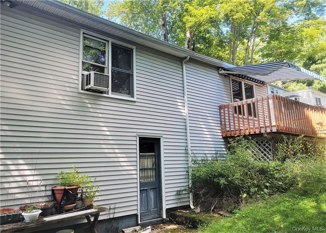 6 Laguna Road Carmel, NY 10512 - Photo 2 of 11