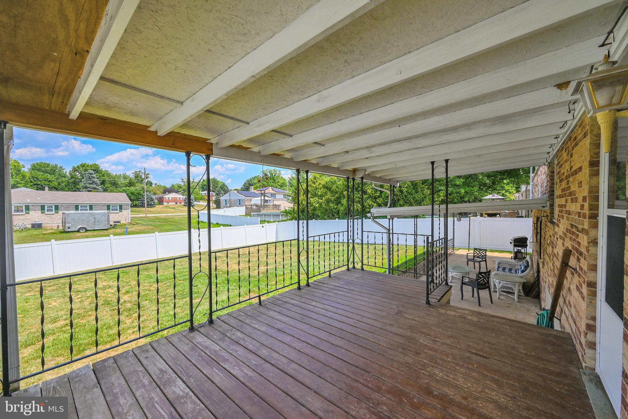 1761 Sapphire Road York, PA 17408 - Photo 33 of 45 Gallery Image 33