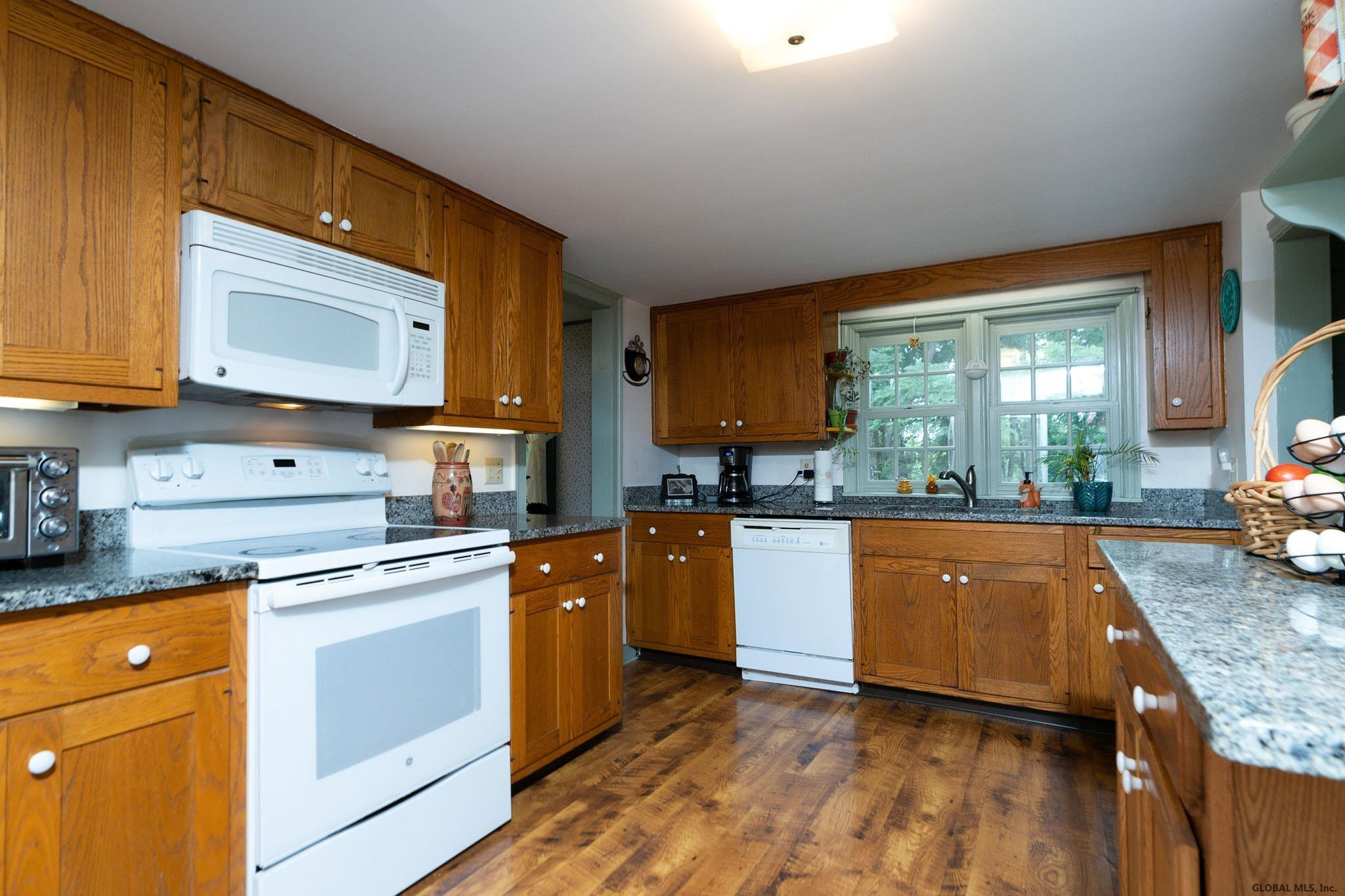 257 Mcclellan Road Schodack, NY 12123 - Photo 7 of 85 Photo 7