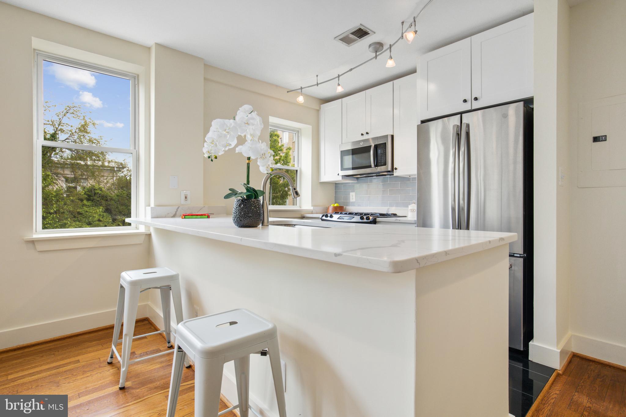 2656 15th Street Northwest, Unit 202 Washington, DC 20009 - Photo 12 of 35