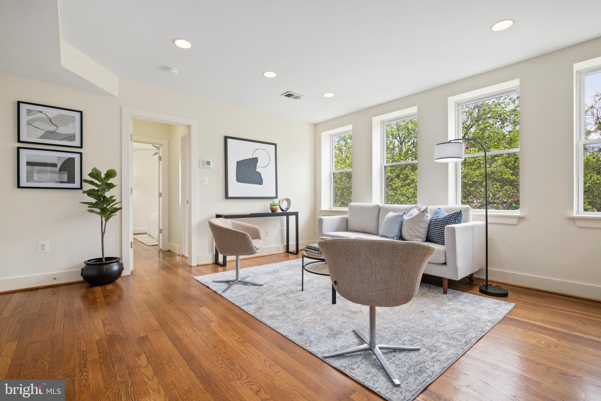 2656 15th Street Northwest, Unit 202 Washington, DC 20009 - Photo 6 of 35