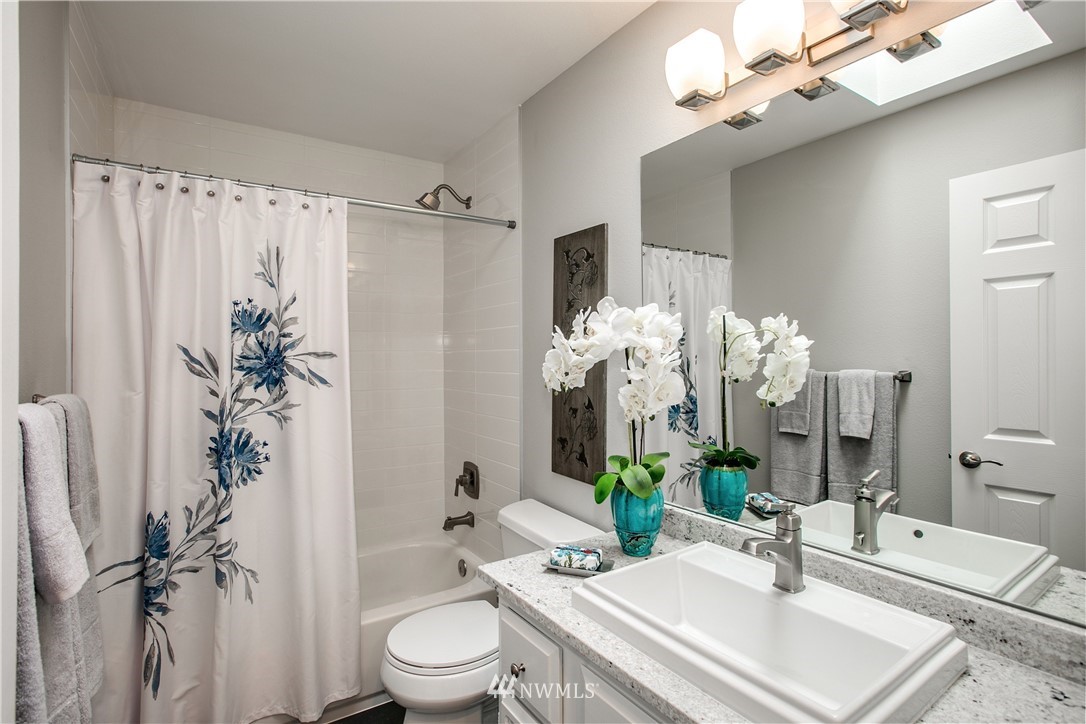 10510 Ross Road Bothell, WA 98011 - Photo 13 of 24 Gallery Image 13