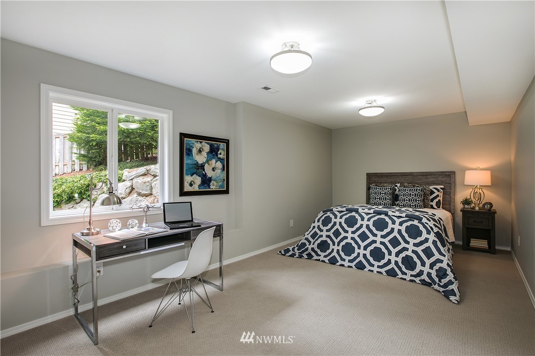 10510 Ross Road Bothell, WA 98011 - Photo 18 of 24 Gallery Image 18