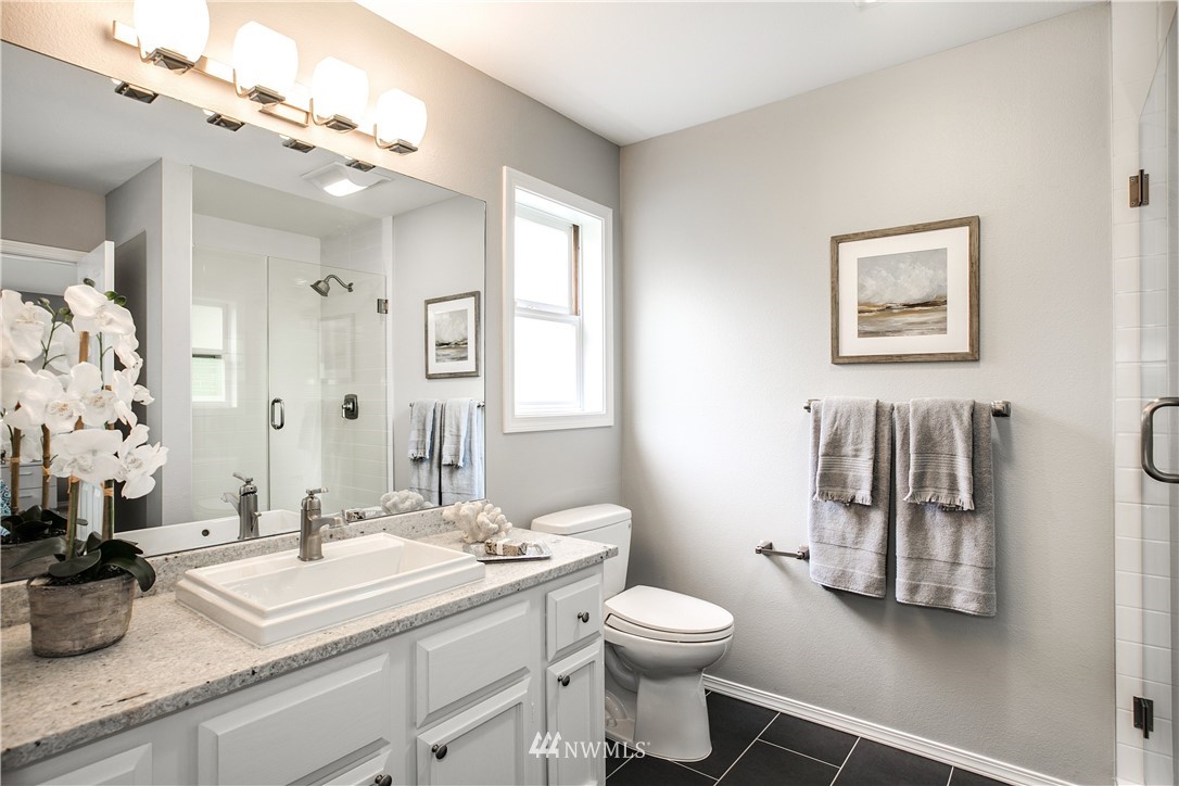 10510 Ross Road Bothell, WA 98011 - Photo 10 of 24 Gallery Image 10