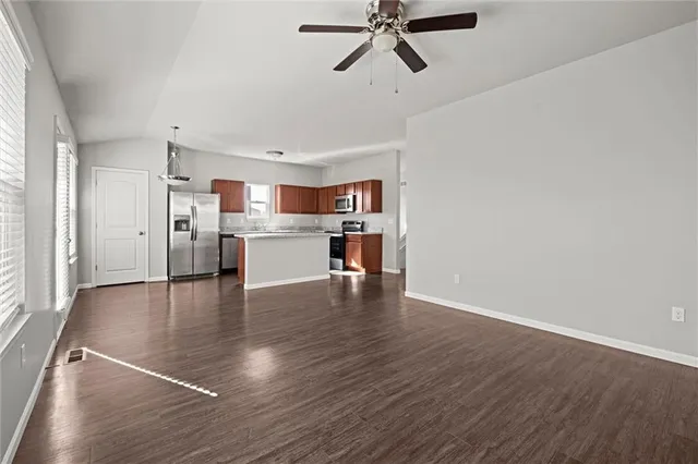 $349,900 | 719 Samantha Lane, Belton, MO 64012