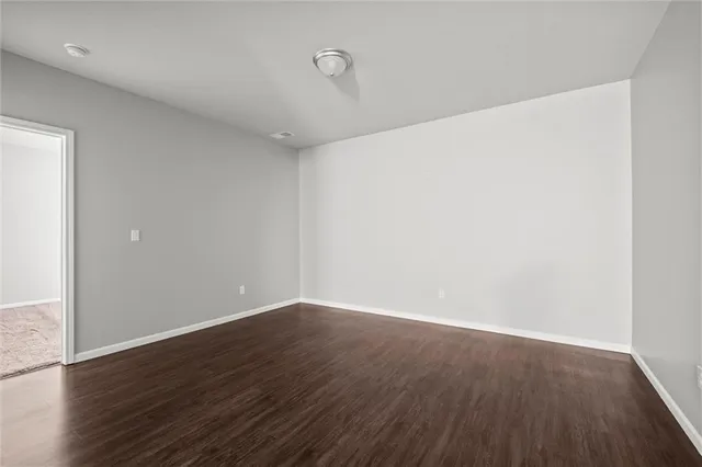 $349,900 | 719 Samantha Lane, Belton, MO 64012