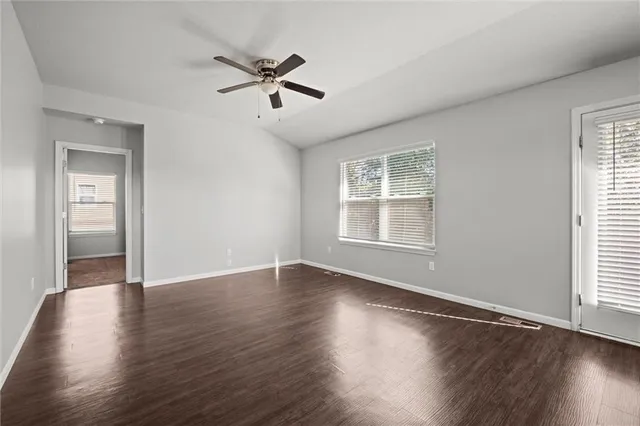 $349,900 | 719 Samantha Lane, Belton, MO 64012