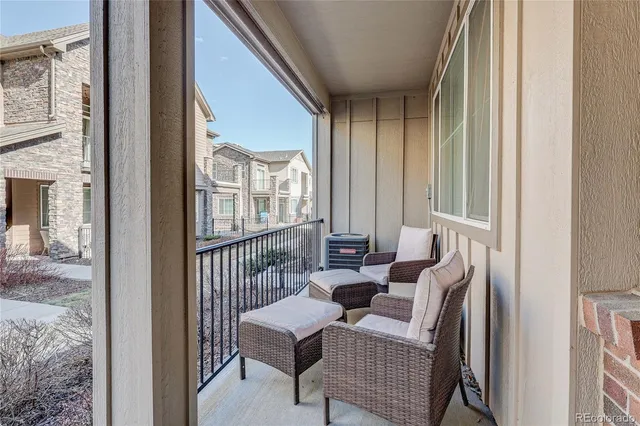 $529,900 | 560 East Dry Creek Place, Littleton, CO 80122