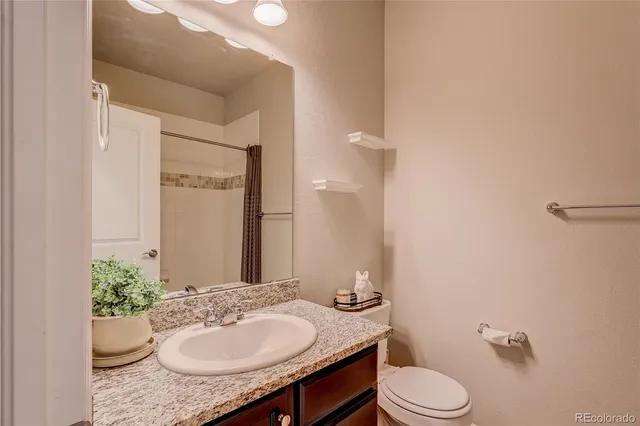 $529,900 | 560 East Dry Creek Place, Littleton, CO 80122