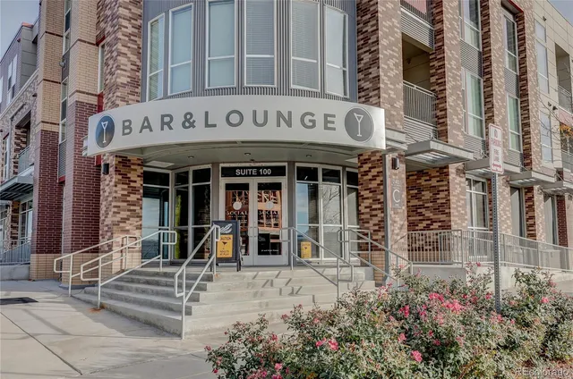 $529,900 | 560 East Dry Creek Place, Littleton, CO 80122