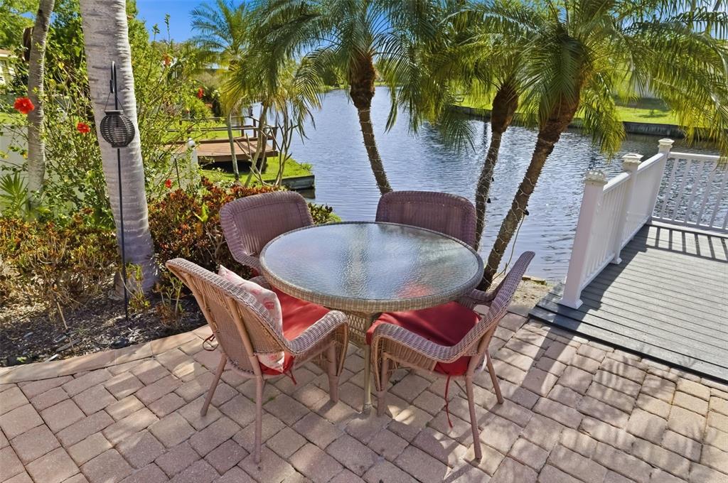 1207 78th Street Northwest Bradenton, FL 34209 - Photo 3 of 56