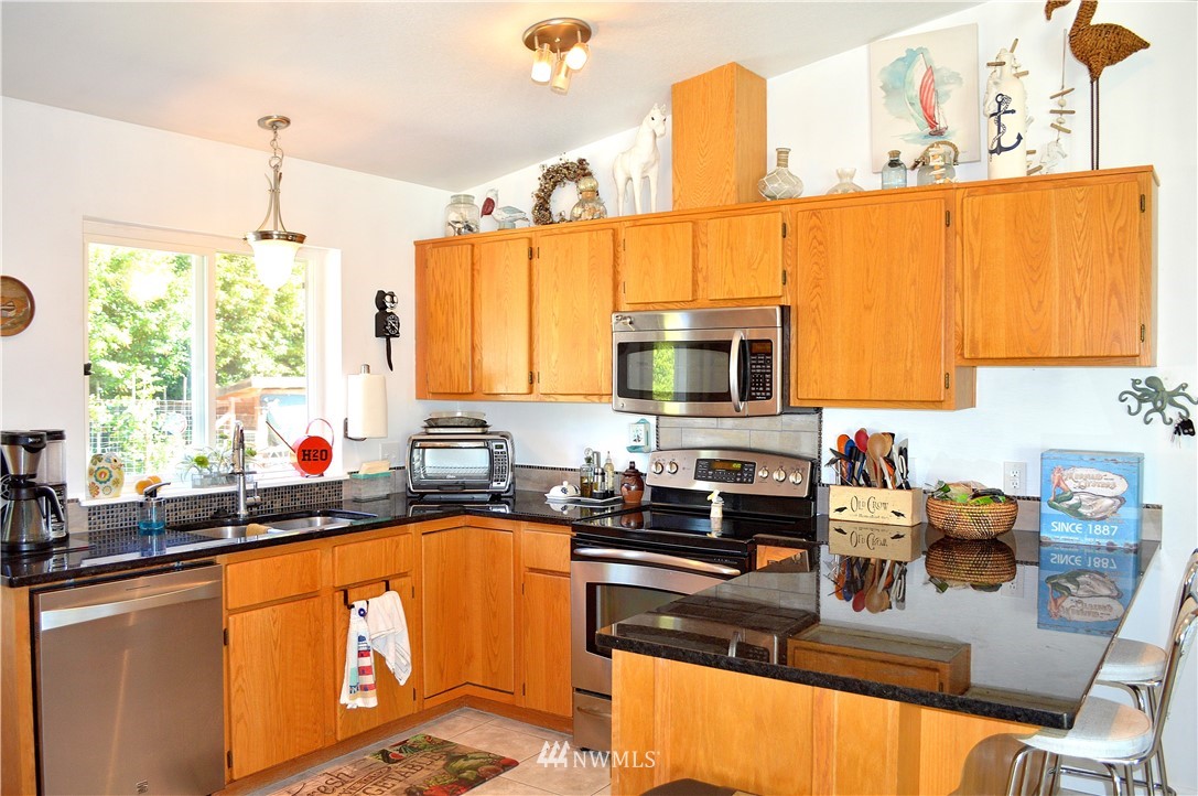192 Starry Road Sequim, WA 98382 - Photo 8 of 25