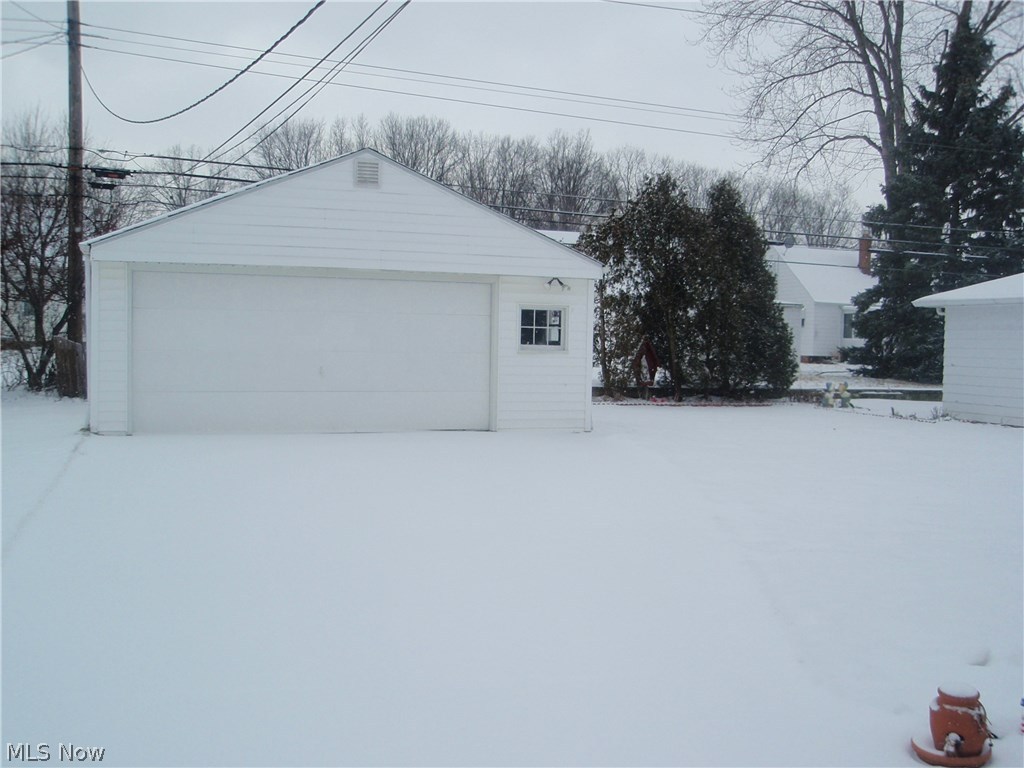 14112 Wheeler Road Maple Heights, OH 44137 - Photo 23 of 24
