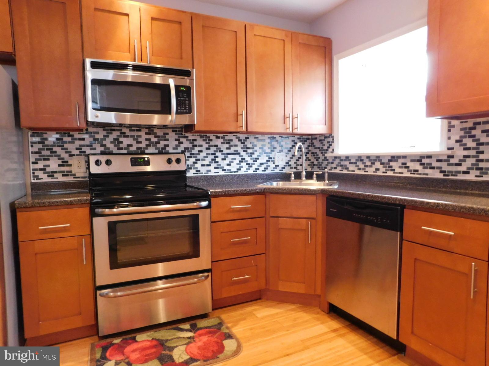 1249 Marlyn Road Philadelphia, PA 19151 - Photo 12 of 23 Kitchen