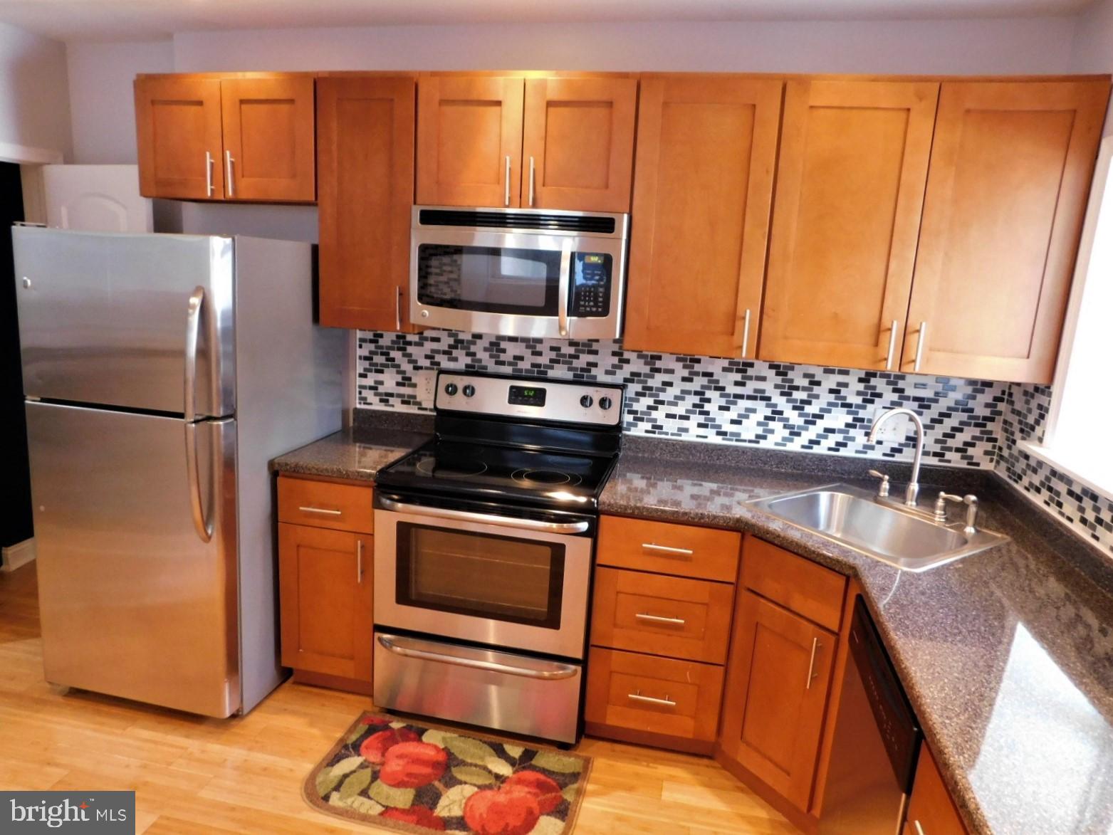 1249 Marlyn Road Philadelphia, PA 19151 - Photo 13 of 23 Kitchen