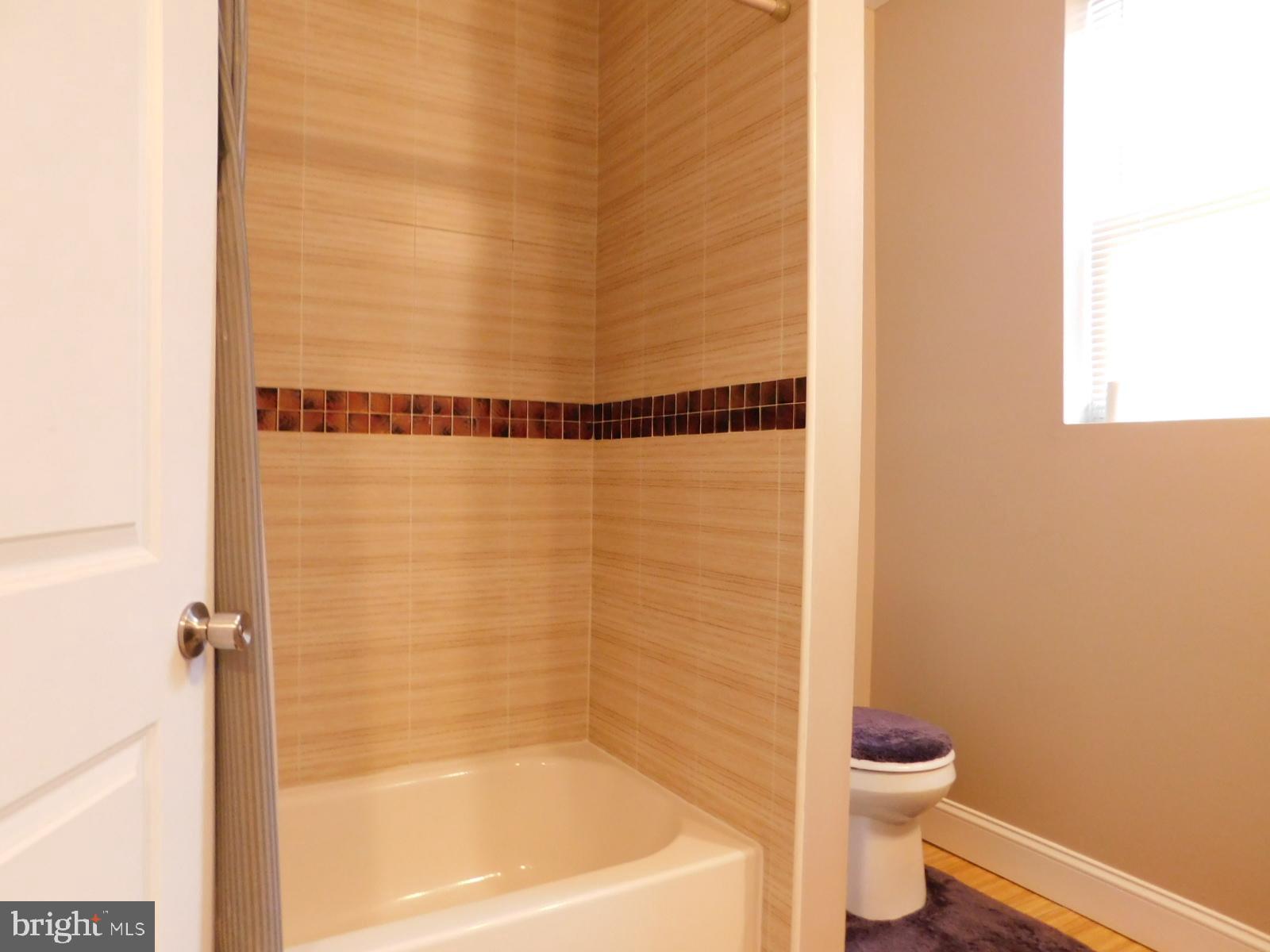 1249 Marlyn Road Philadelphia, PA 19151 - Photo 15 of 23 Bathroom