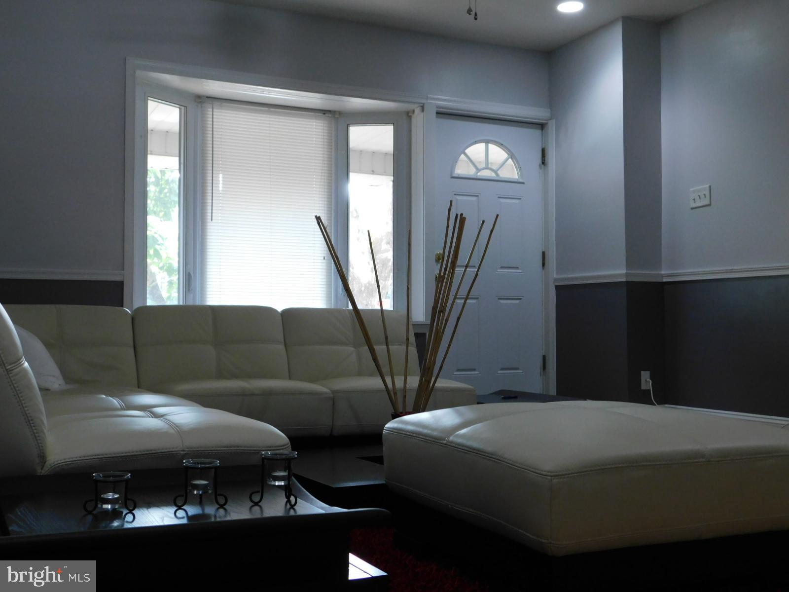 1249 Marlyn Road Philadelphia, PA 19151 - Photo 3 of 23 Gallery Image 3