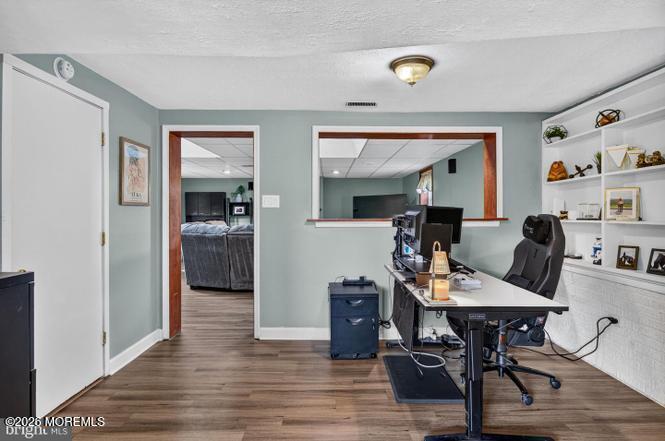 12 Woodbridge Road Gibbsboro, NJ 08026 - Photo 3 of 13 genMid.NJCD2120454_8_3