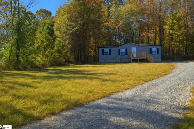 $194,000 | 123 Weatherly Drive, Six Mile, SC 29682