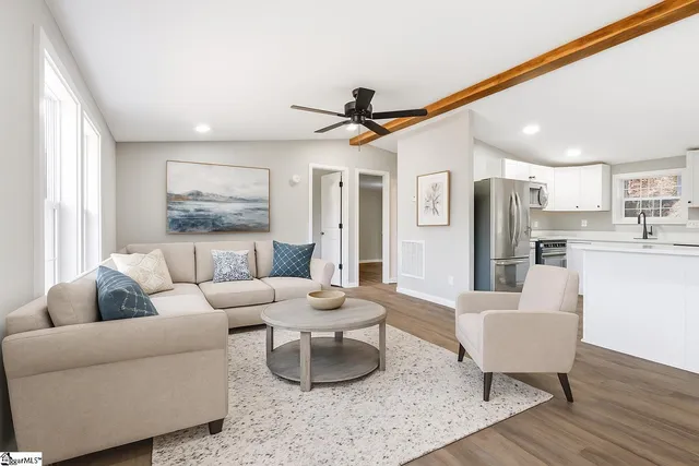 $194,000 | 123 Weatherly Drive, Six Mile, SC 29682