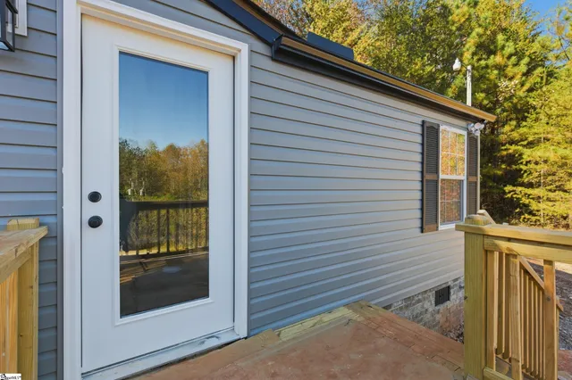 $194,000 | 123 Weatherly Drive, Six Mile, SC 29682