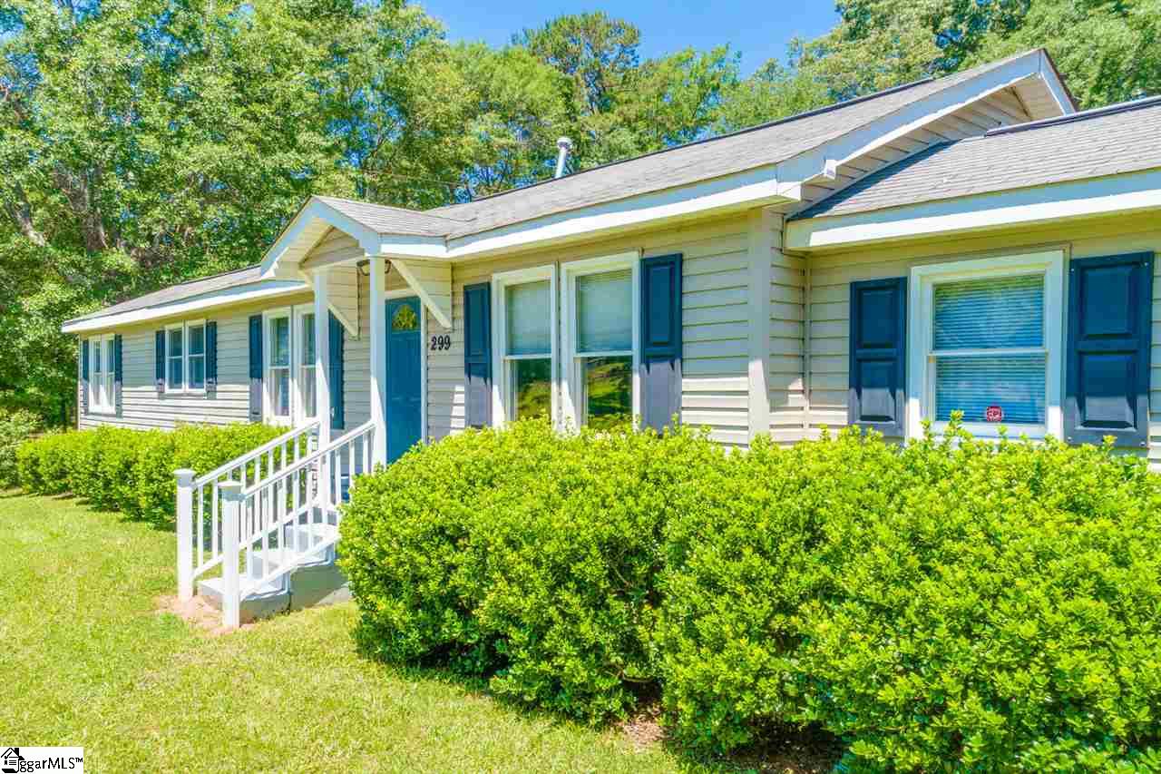 299 Hamby Street Pelzer, SC 29669 - Photo 3 of 20