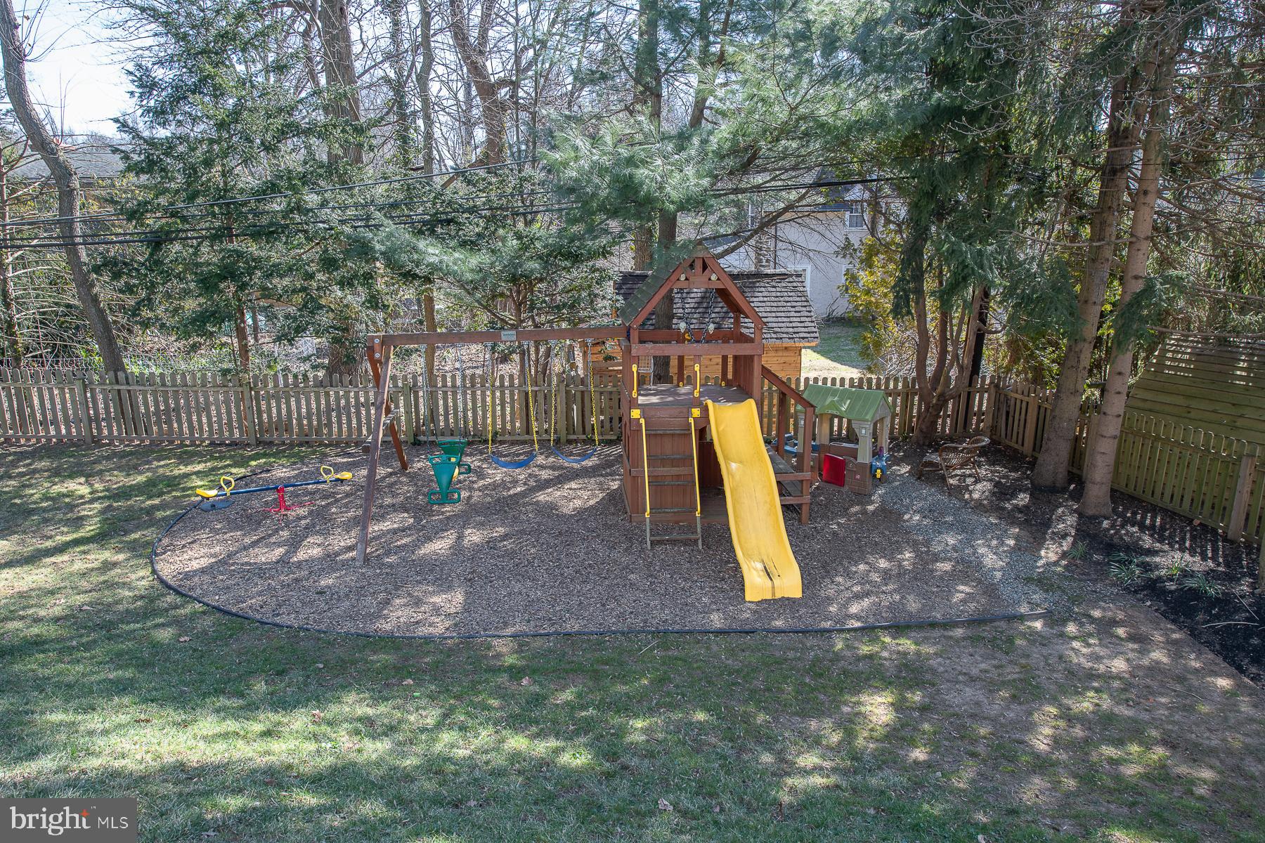 20 Briar Road Wayne, PA 19087 - Photo 35 of 38 Wonderful yard