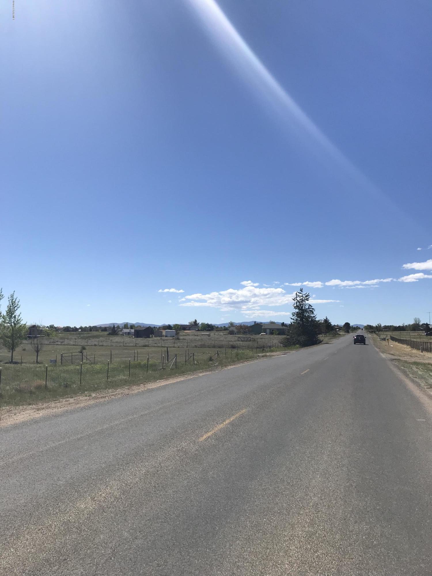 255 South Reed Road Chino Valley, AZ 86323 - Photo 6 of 10 Paved road