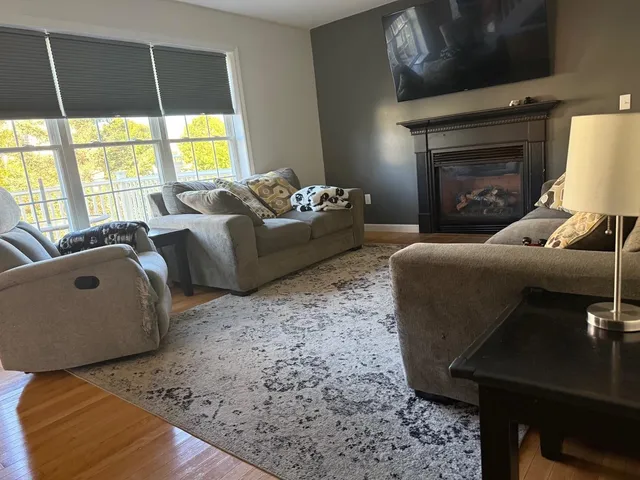 $435,000 | 3 Merlot Court, Unit 4, Concord, NH 03303