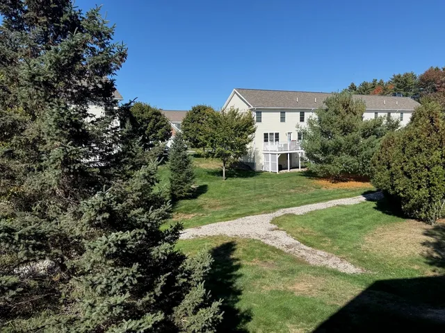 $435,000 | 3 Merlot Court, Unit 4, Concord, NH 03303