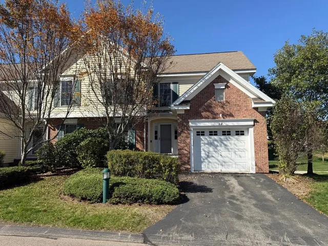 $435,000 | 3 Merlot Court, Unit 4, Concord, NH 03303