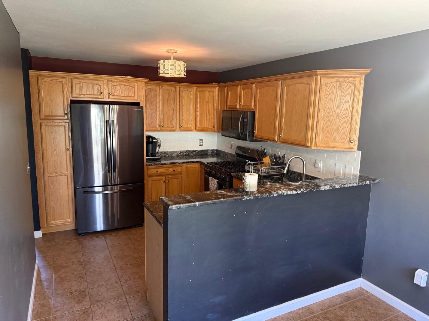 3 Merlot Court, Unit 4 Concord, NH 03303 - Photo 5 of 34