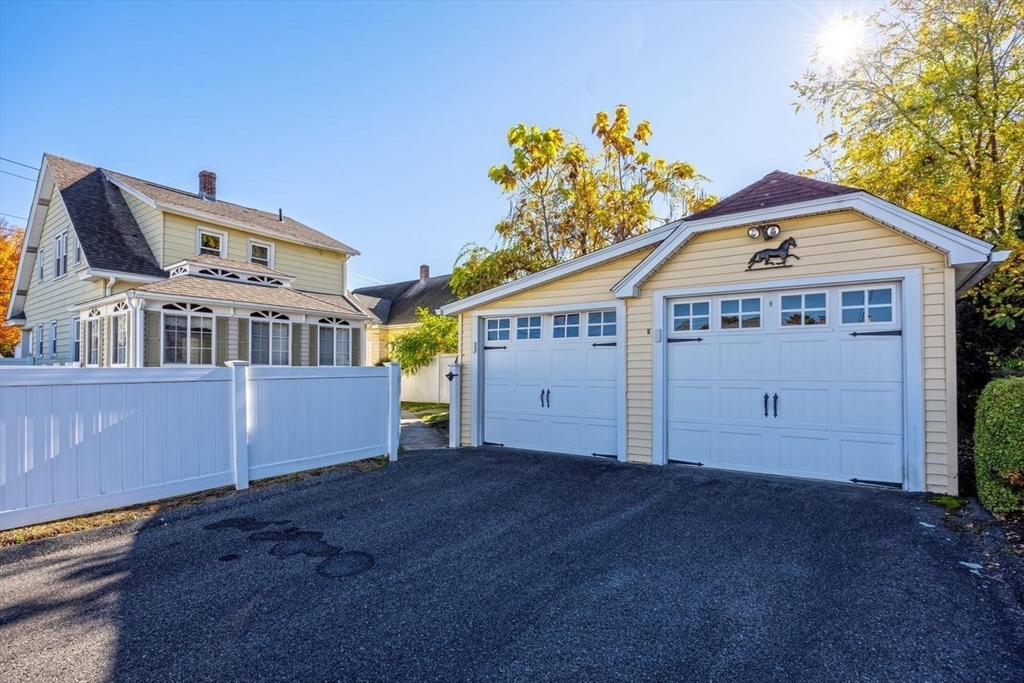 450 East Street Chicopee, MA 01020 - Photo 3 of 38 a view of a house with a flower garden