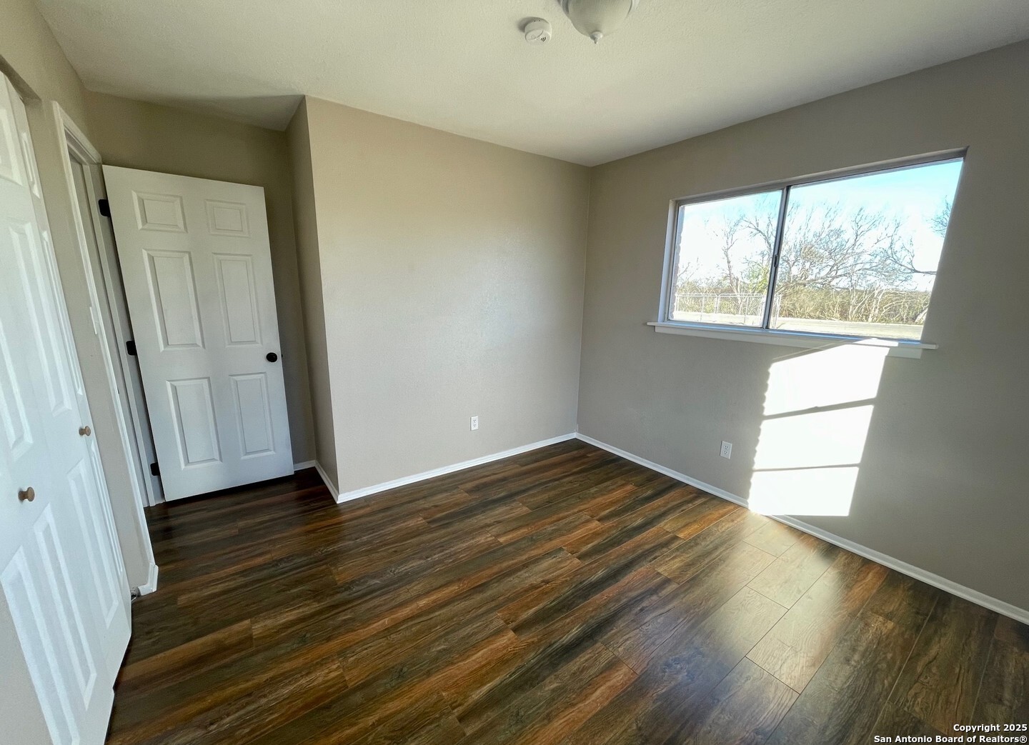 456 Melody Lane Uvalde, TX 78801 - Photo 15 of 19