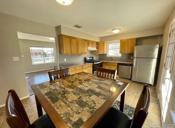 $189,000 | 456 Melody Lane, Uvalde, TX 78801