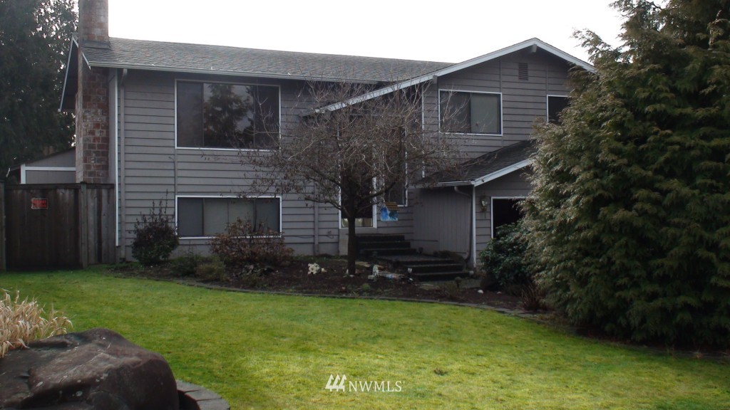2404 171st Place Southeast Bothell, WA 98012 - Photo 1 of 1 Gallery Image 1