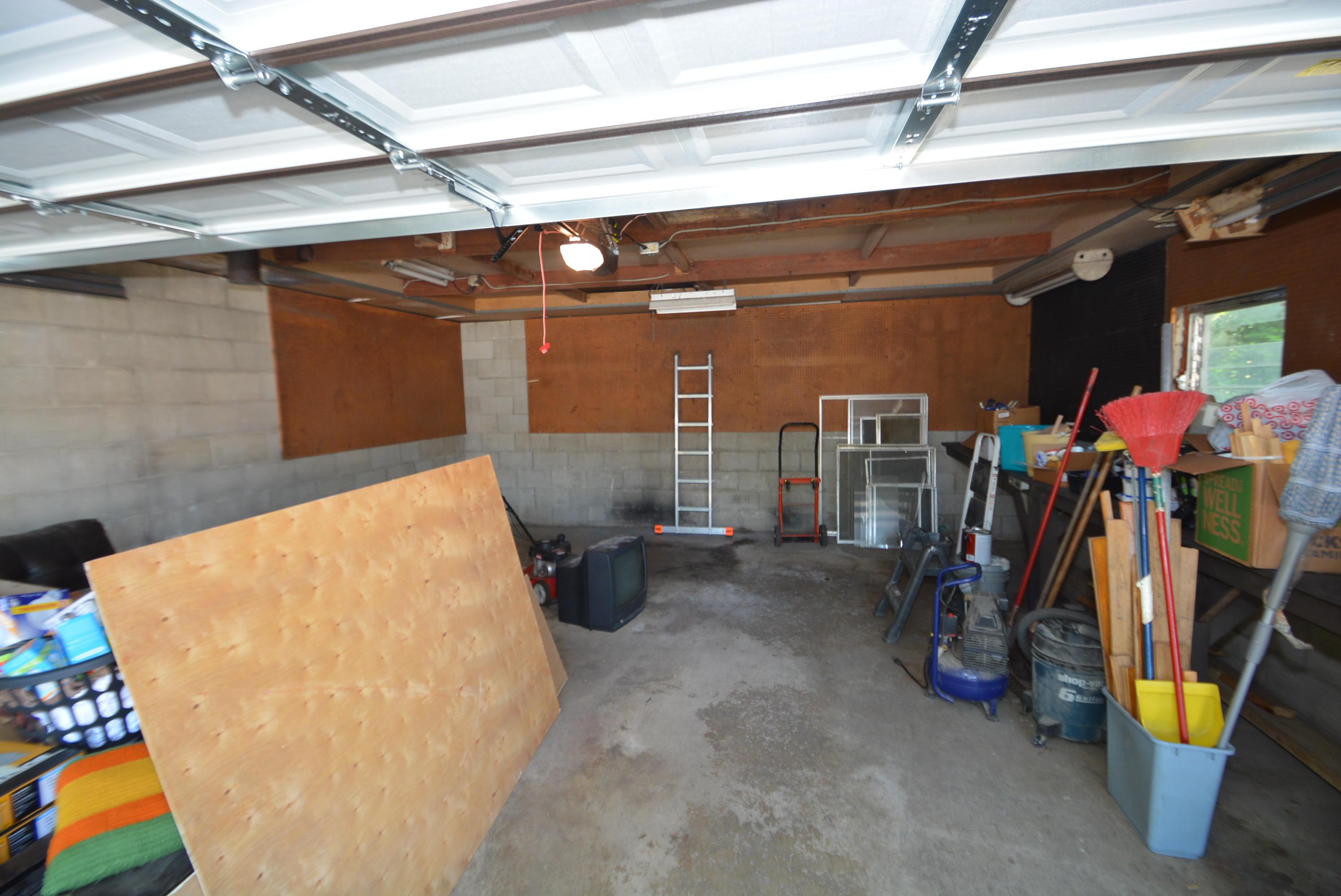 4463 Maize Road Columbus, OH 43224 - Photo 29 of 32 Gallery Image 29