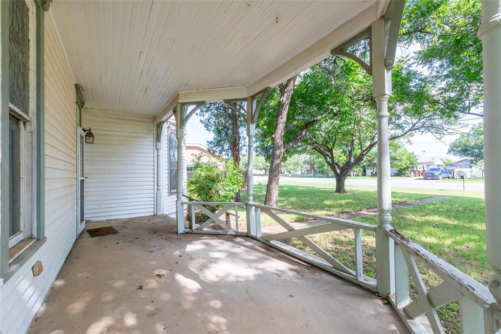 601 West 3rd Street Baird, TX 79504 - Photo 6 of 34