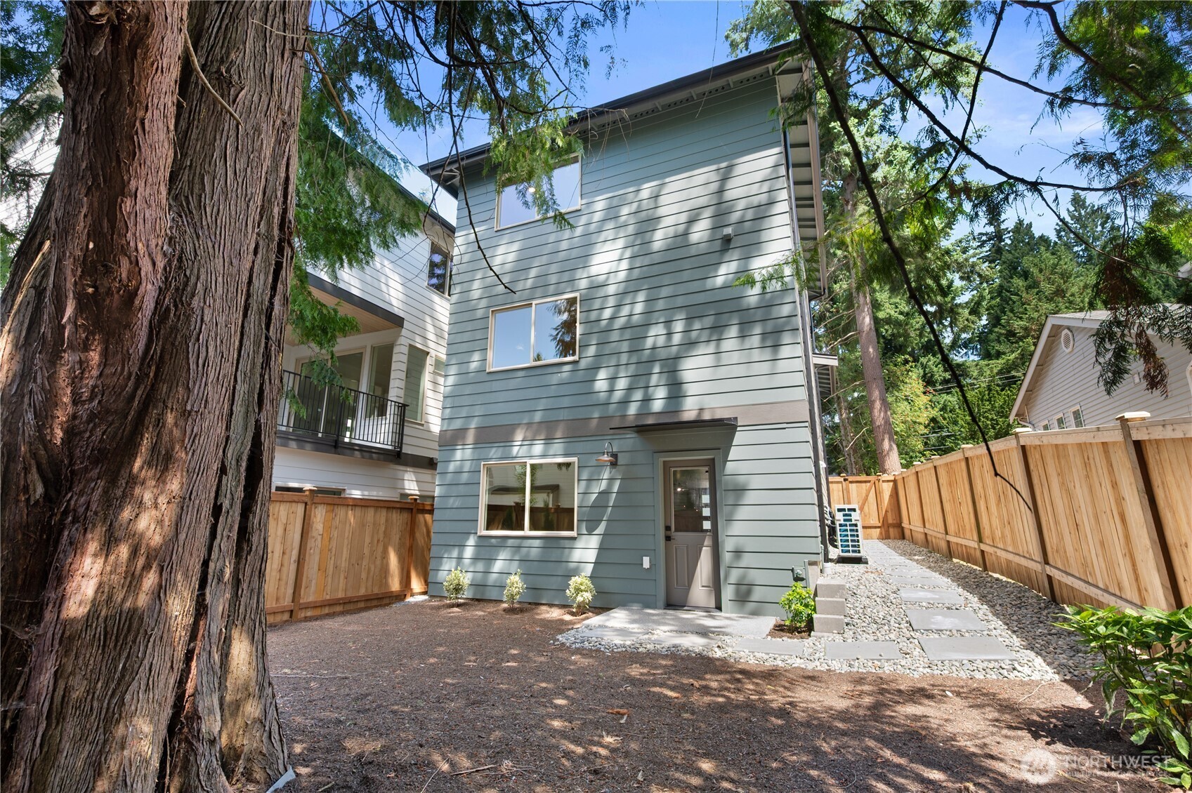 9909 Northeast 200th Street, Unit C Bothell, WA 98011 - Photo 27 of 29