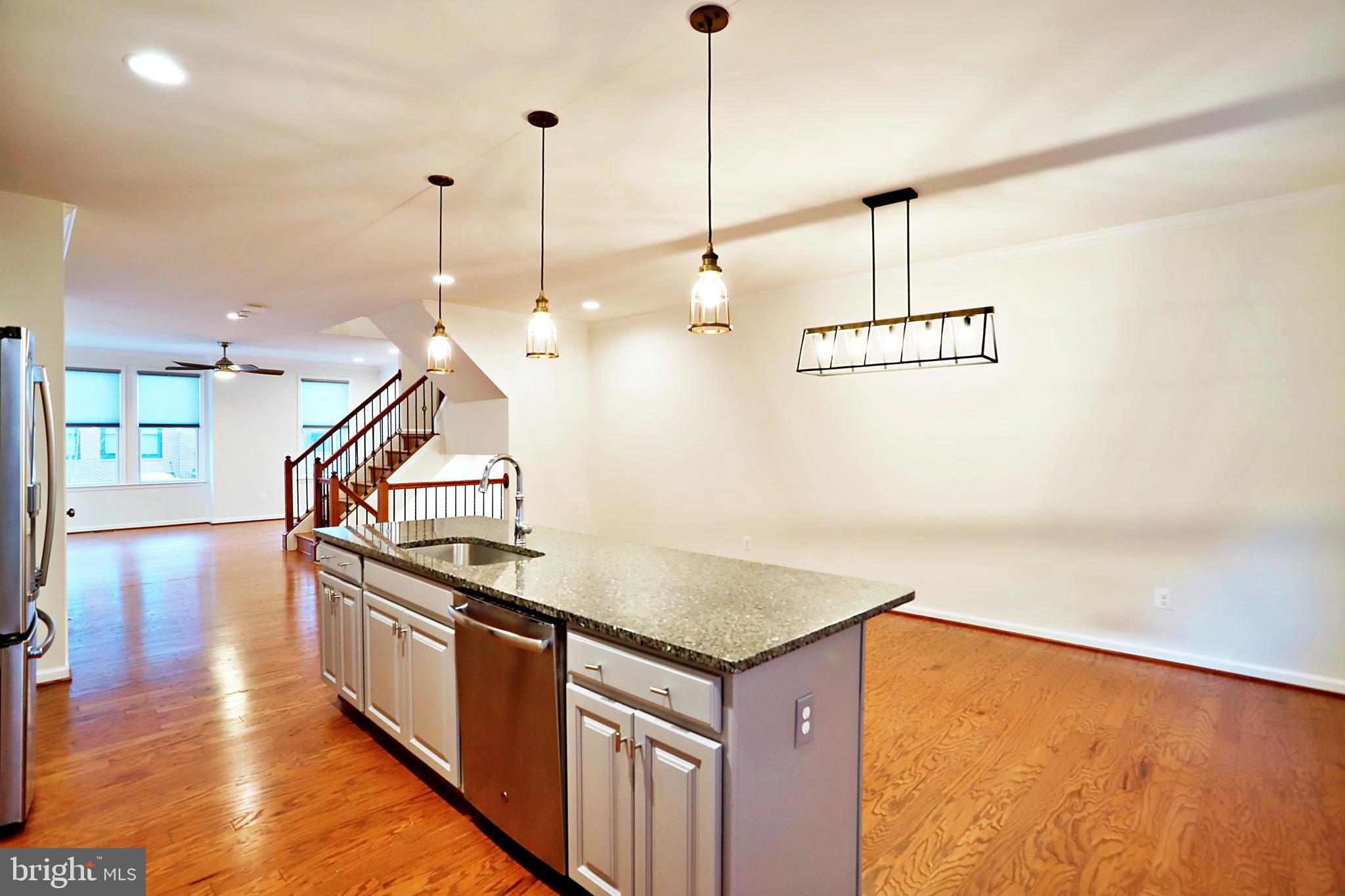 9158 Power House Road Lorton, VA 22079 - Photo 8 of 37