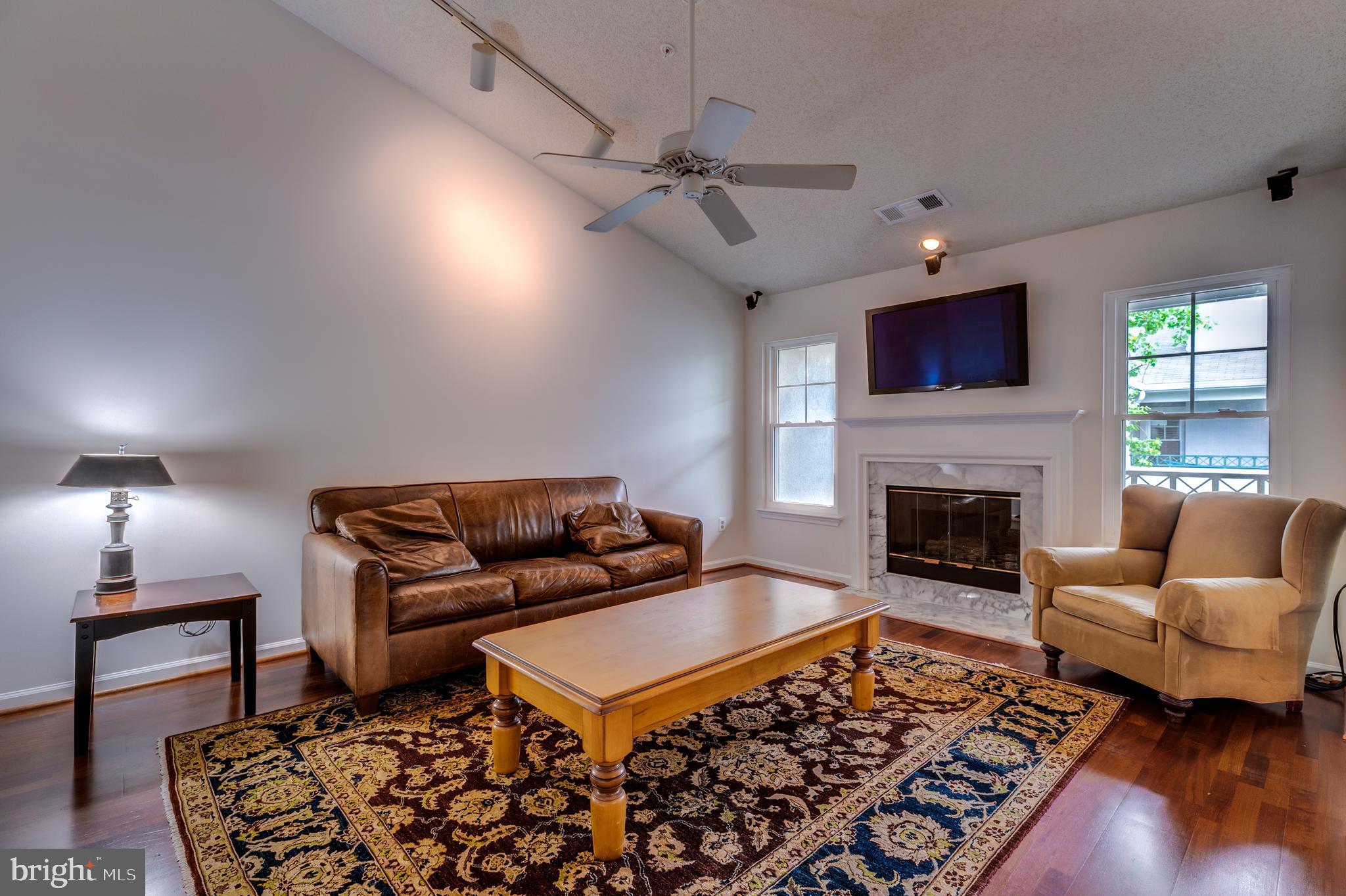 12024 Taliesin Place, Unit 35 Reston, VA 20190 - Photo 5 of 29