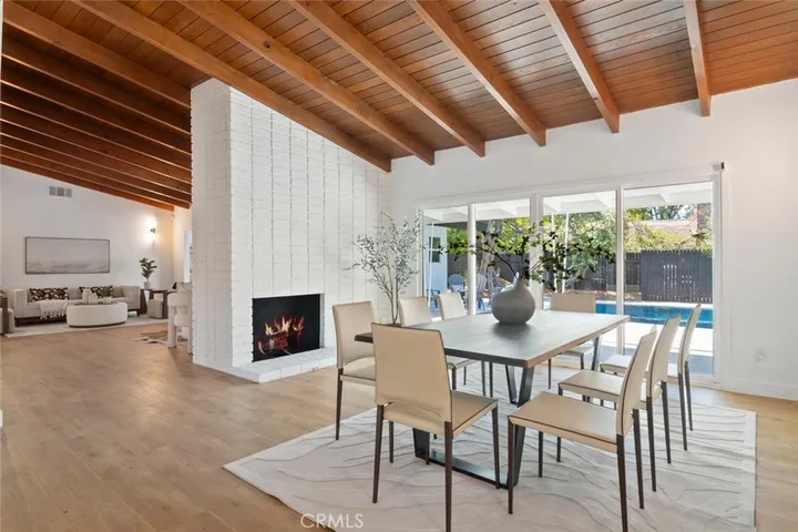 4701 Deseret Drive, Woodland Hills, CA 91364