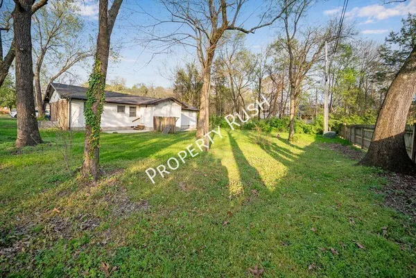 $1,345 | 7118 Shepherd View Circle, Unit B, Chattanooga, TN 37421