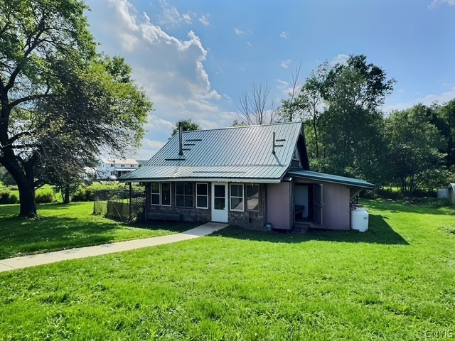 377 Hunts Corners Road Lapeer, NY 13803 - Photo 1 of 20 Gallery Image 1