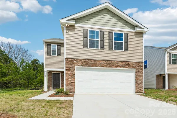 $282,850 | 569 North Sparkleberry Street, Chester, SC 29706