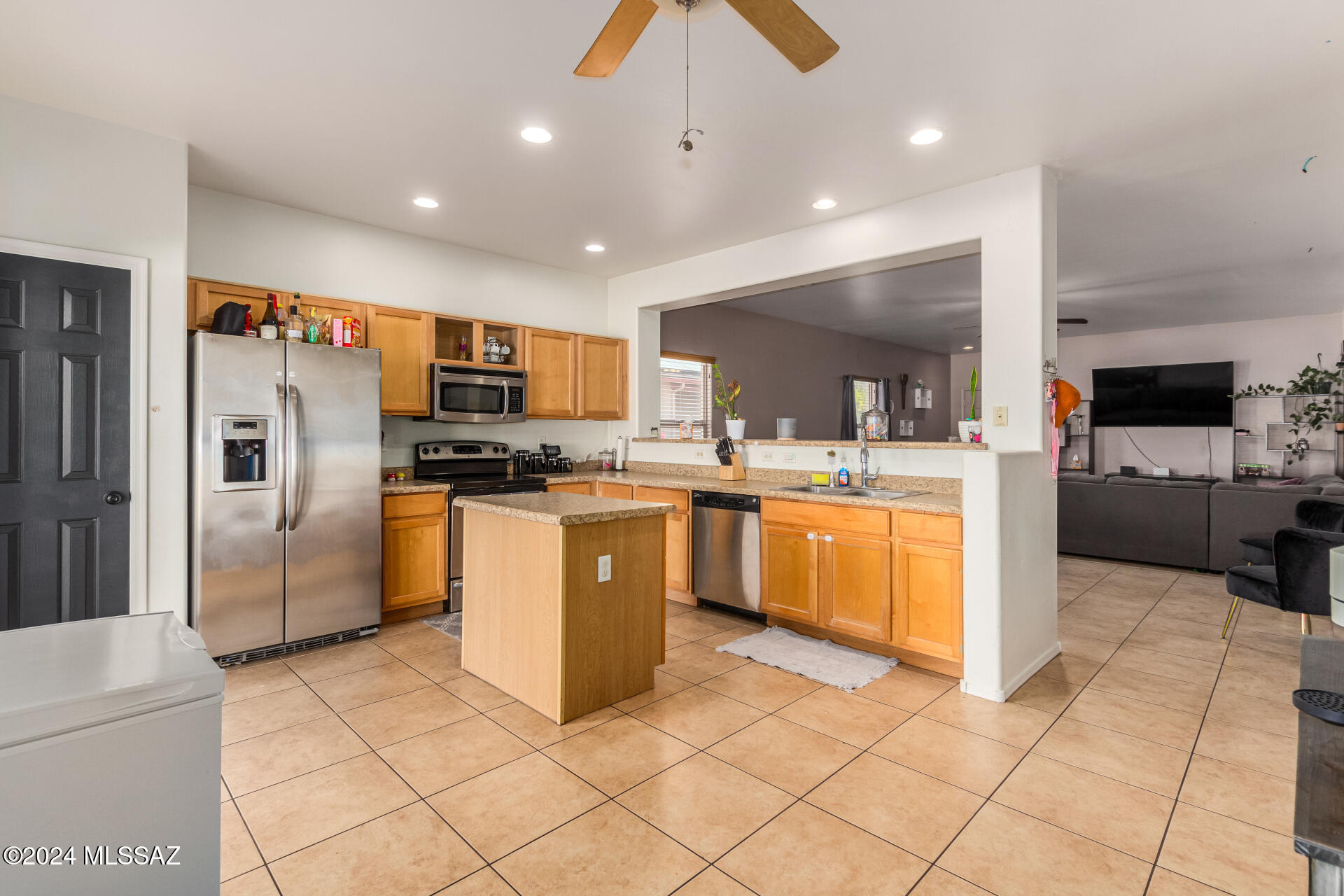 21330 East Reunion Road Red Rock, AZ 85145 - Photo 15 of 25