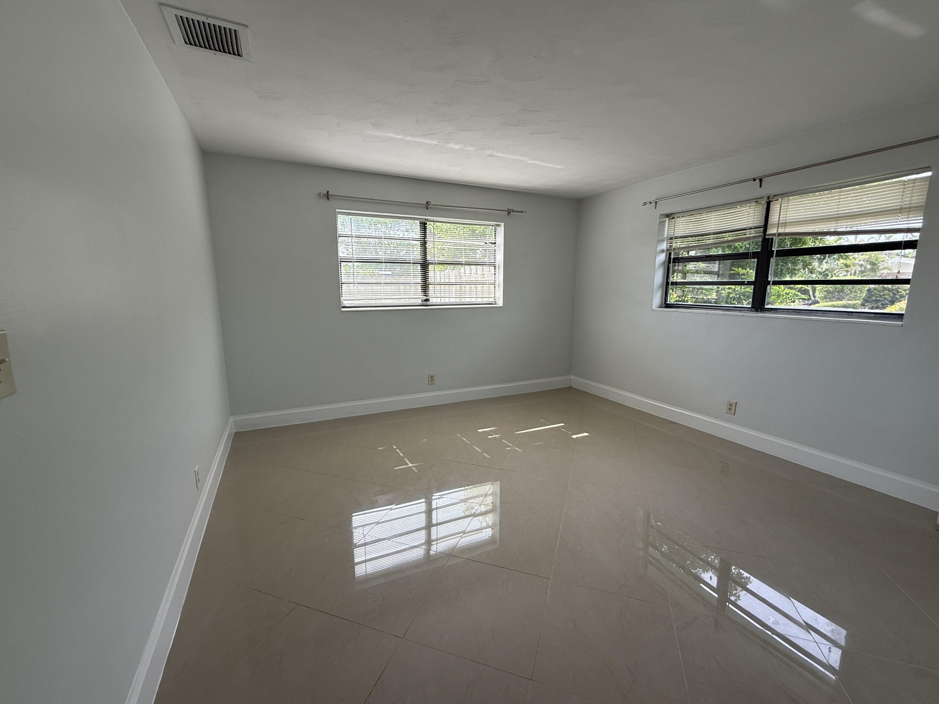 477 Northeast 35th Street Boca Raton, FL 33431 - Photo 15 of 35 Primary Bedroom